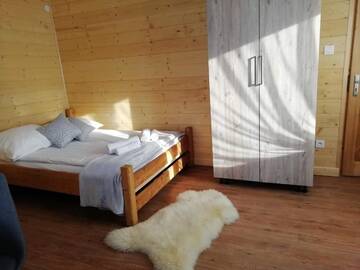 Фото номера Классический трехместный номер Фермерские дома Antonówka г. Trybsz 30